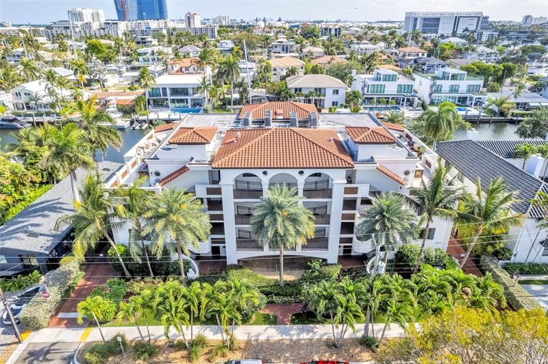 1532 SE 12th Street, Unit 302, Fort Lauderdale, FL 33316 Photo