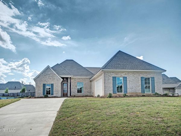 73 Canebrake Court, Clinton, MS 39056