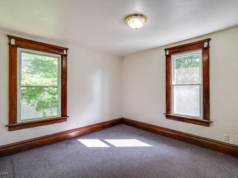 485 Allyn Street, Akron, OH 44304 Photo 18