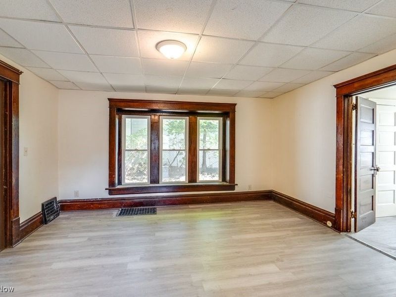 485 Allyn Street, Akron, OH 44304 Photo 2