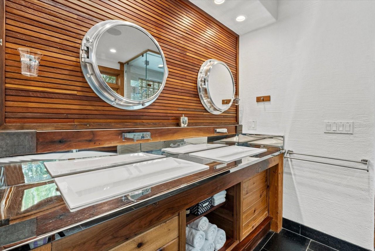 10216 46th Avenue W, Bradenton, FL 34210 Photo