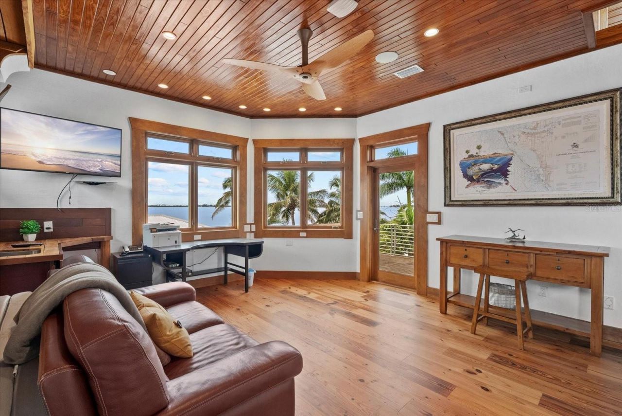 10216 46th Avenue W, Bradenton, FL 34210 Photo