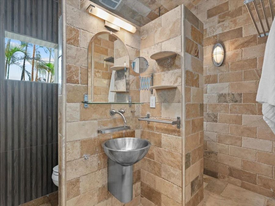 Property Image 59