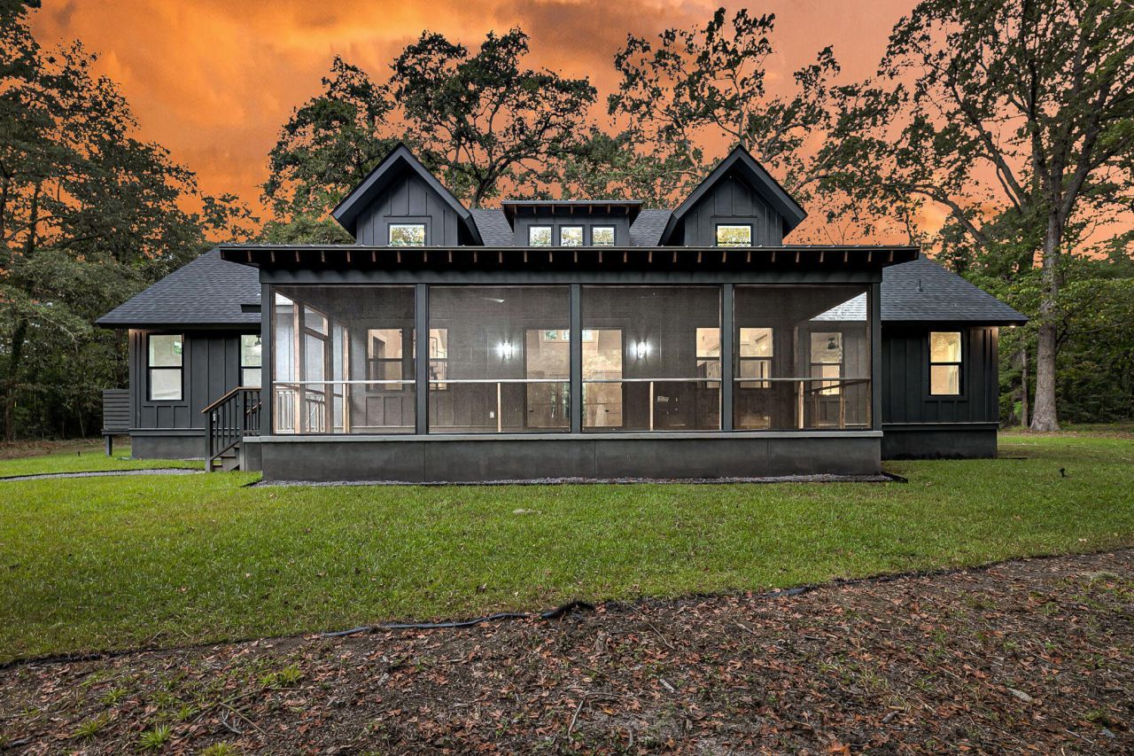 1195 Michelle Lane Photo 14