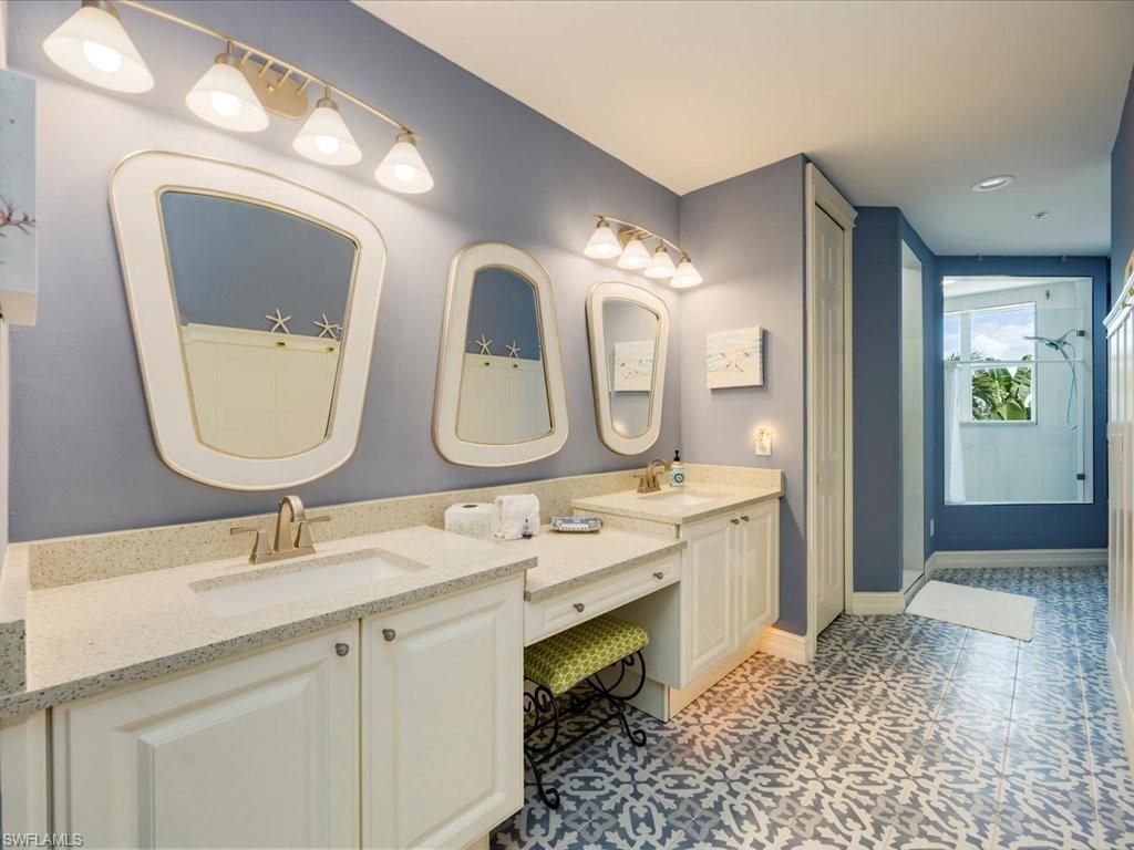 9566 Gulf Shore Dr, Unit 102, Naples, FL 34108 Photo