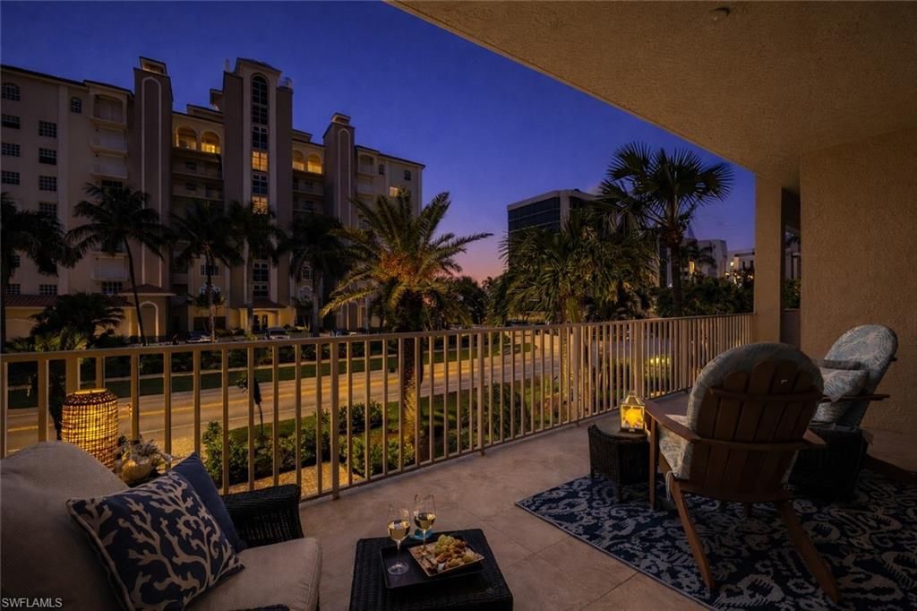 9566 Gulf Shore Dr, Unit 102, Naples, FL 34108 Photo