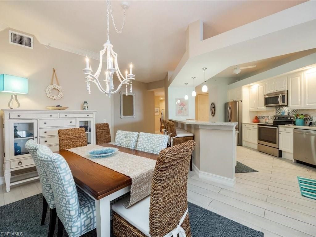 9566 Gulf Shore Dr, Unit 102, Naples, FL 34108 Photo