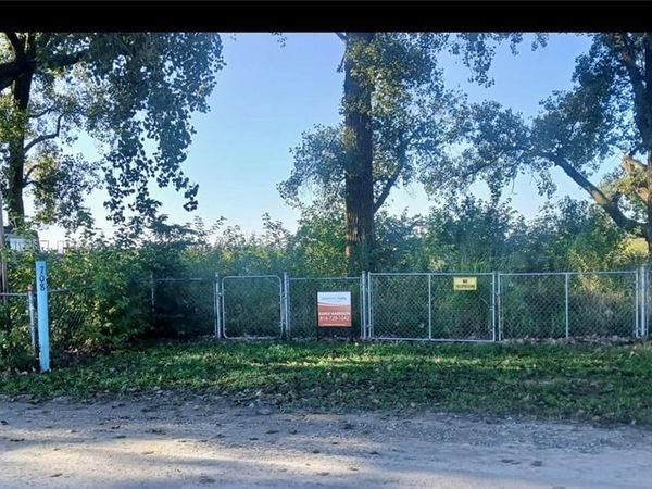 6352 Sportsman Road, Henrietta, MO 64036