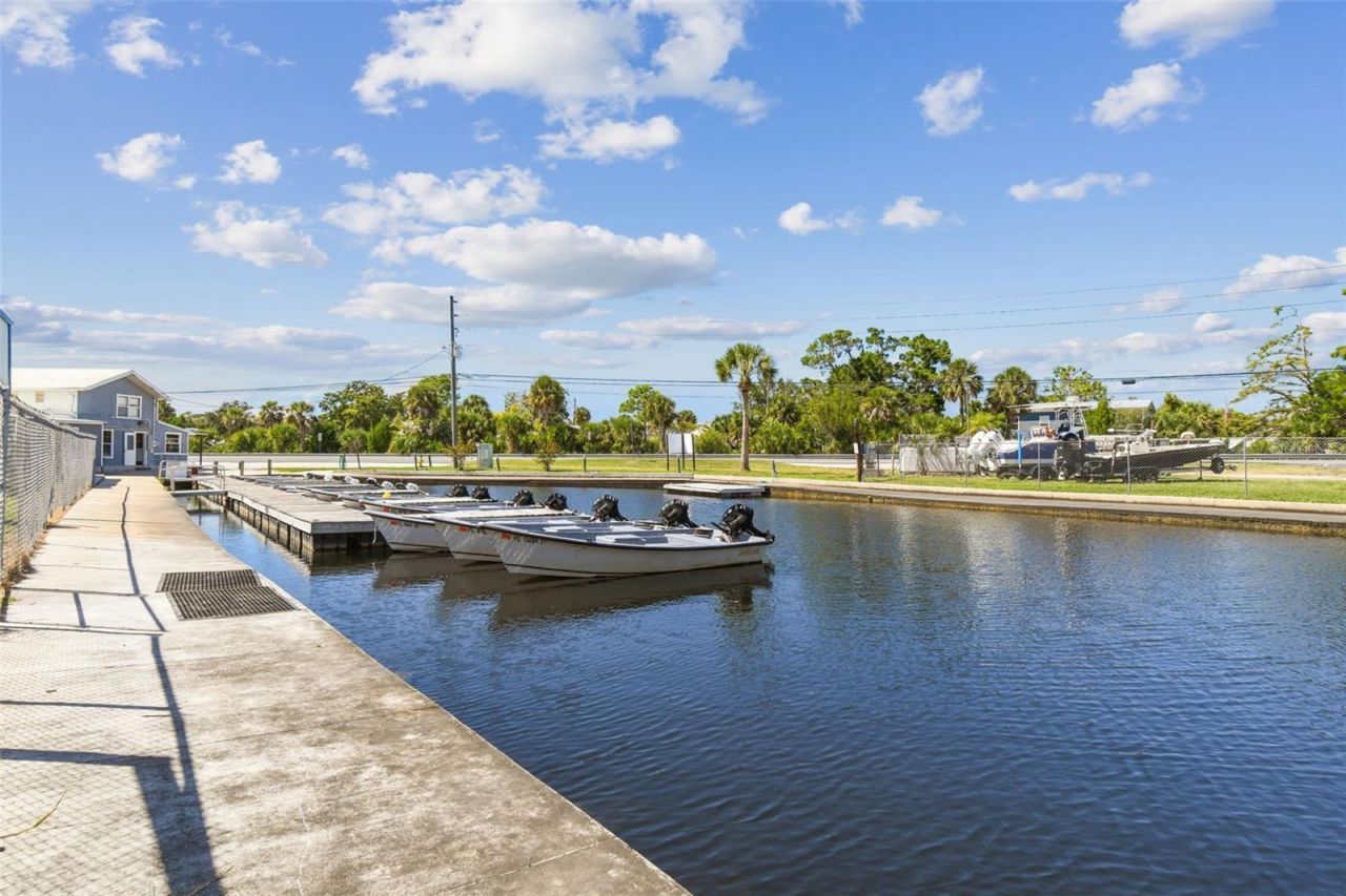 7154 Shoal Line Boulevard, Weeki Wachee, FL 34607 Photo