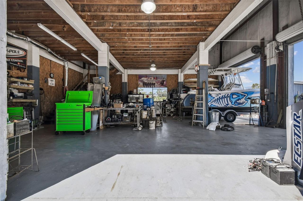 7154 Shoal Line Boulevard, Weeki Wachee, FL 34607 Photo