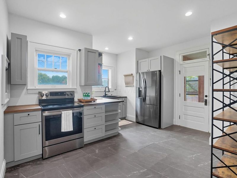 525 Gender Road, Canal Winchester, OH 43110 Photo 28