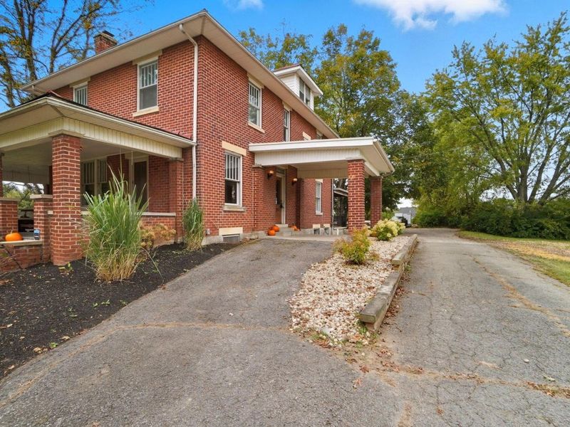 525 Gender Road, Canal Winchester, OH 43110 Photo 3