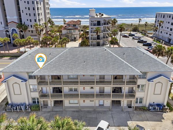 386 1ST Street S, Jacksonville Beach, FL 32250
