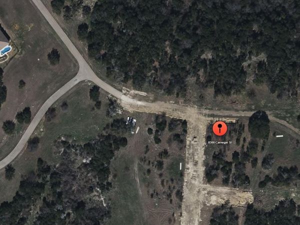 8300 Carnegie Street , Cleburne, TX 76033