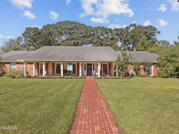 1011 Martinez Drive, Opelousas, LA 70570