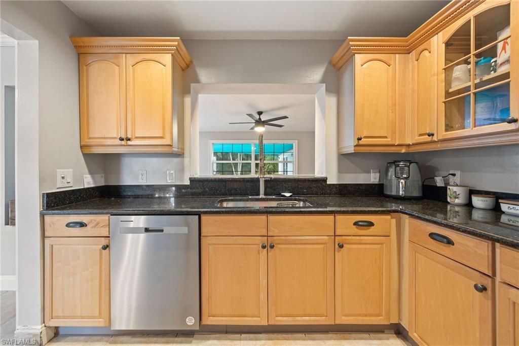 8327 Riviera Ave, Fort Myers, FL 33919 Photo