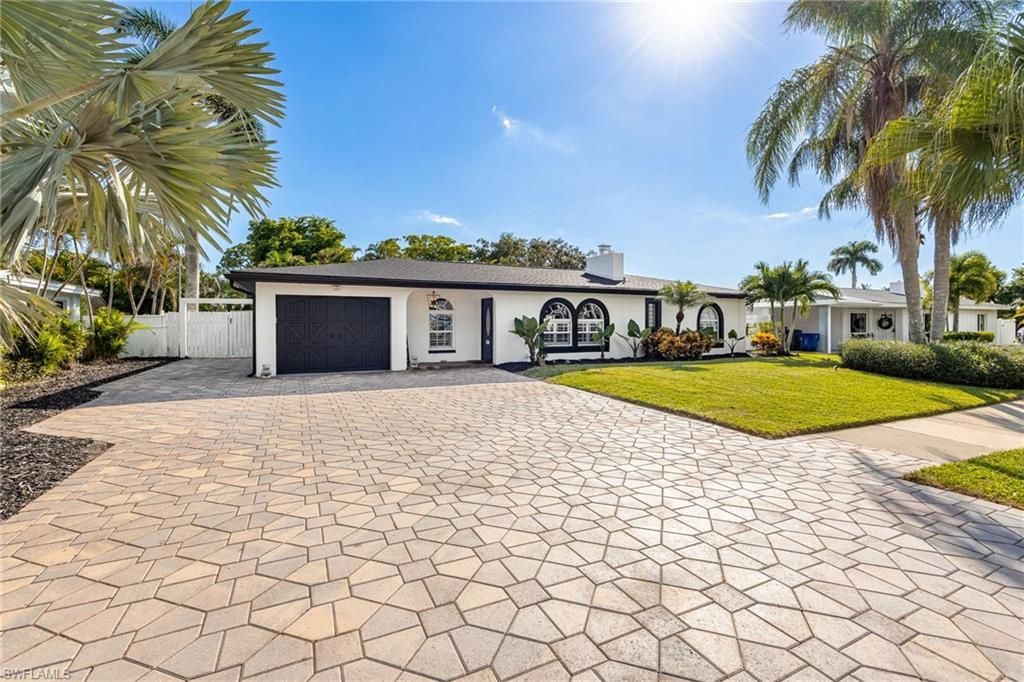 8327 Riviera Ave, Fort Myers, FL 33919 Photo