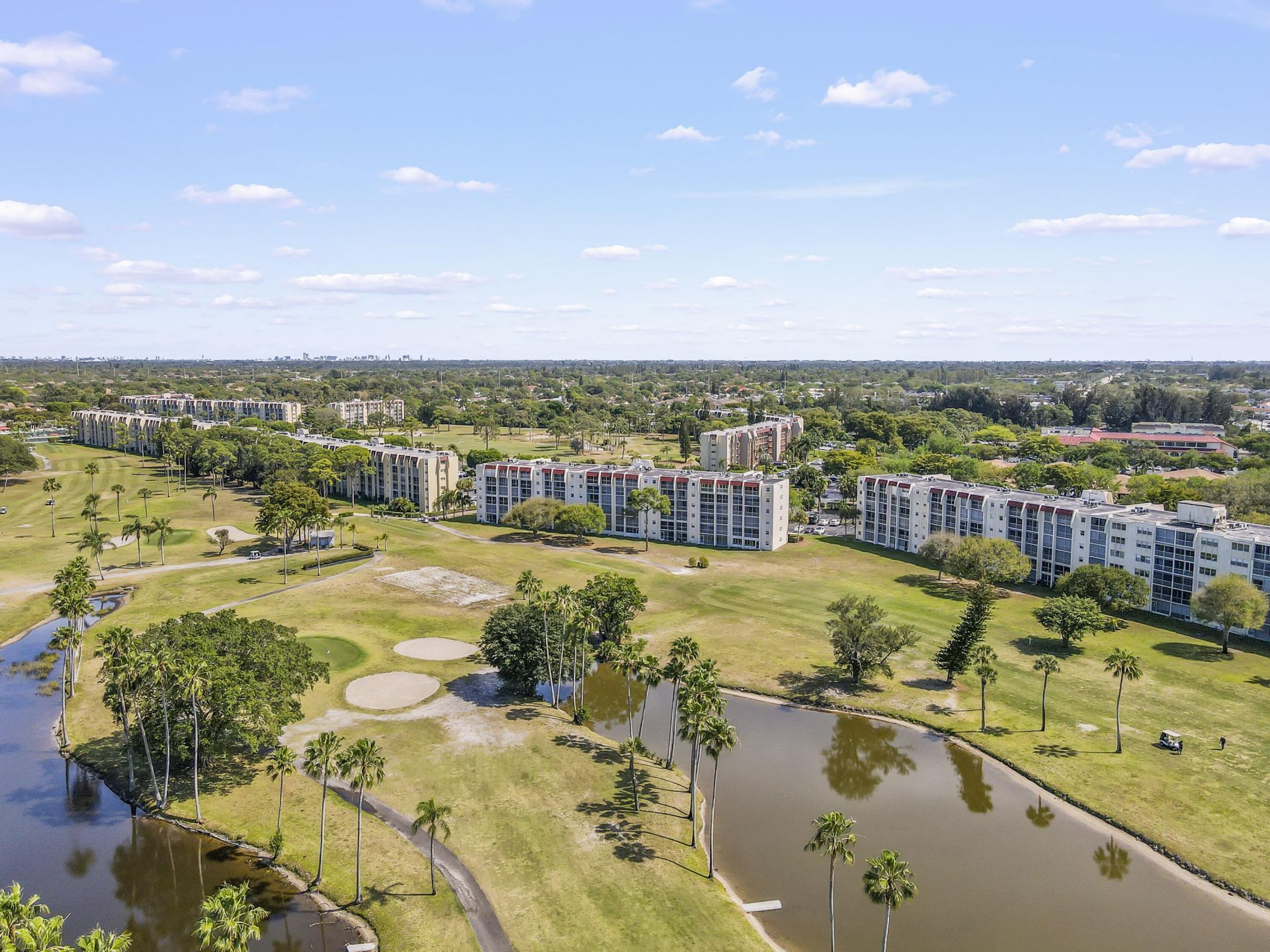 3871 Via Poinciana, Unit 104, Lake Worth, FL 33467 Photo