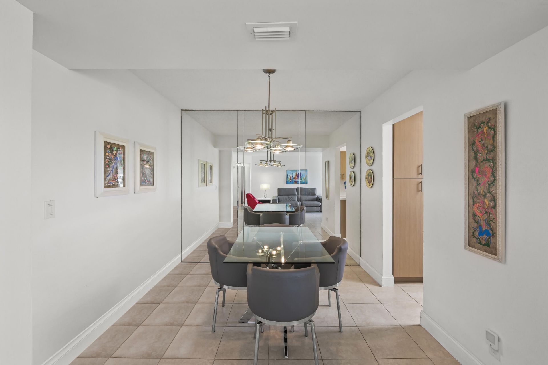 3871 Via Poinciana, Unit 104, Lake Worth, FL 33467 Photo