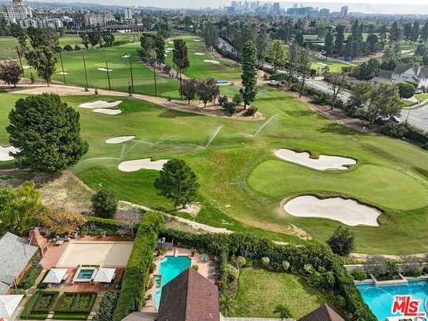 322 N June Street, Los Angeles, CA 90004