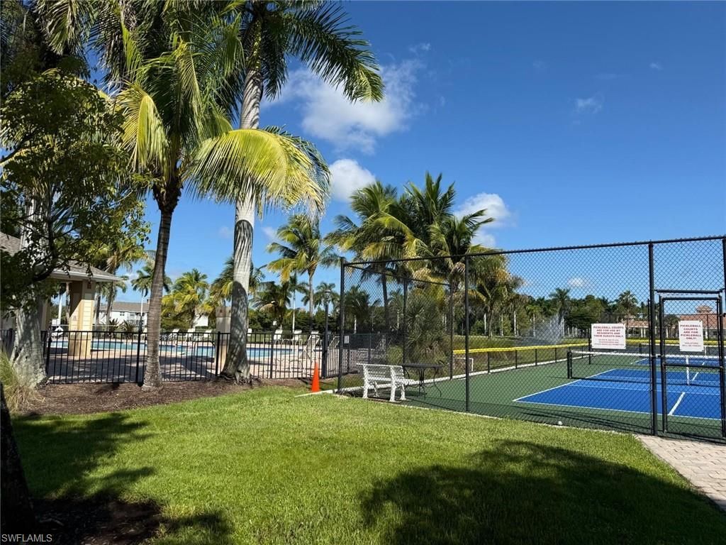 4219 Liron Ave, Unit 204, Fort Myers, FL 33916 Photo