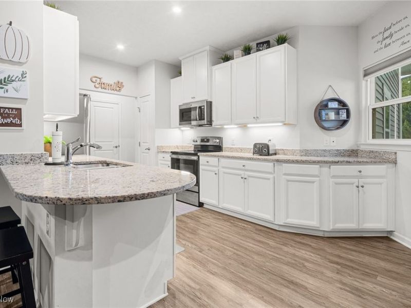 3722 Old Hickory Avenue, Unit 3A, Canton, OH 44718 Photo 12