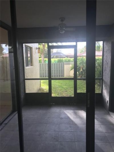 9576 SW 1st Court, Unit 9-F, Coral Springs, FL 33071 Photo