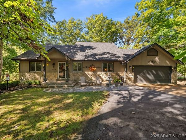 828 Foxhead Shores Drive, Linn Creek, MO 65052