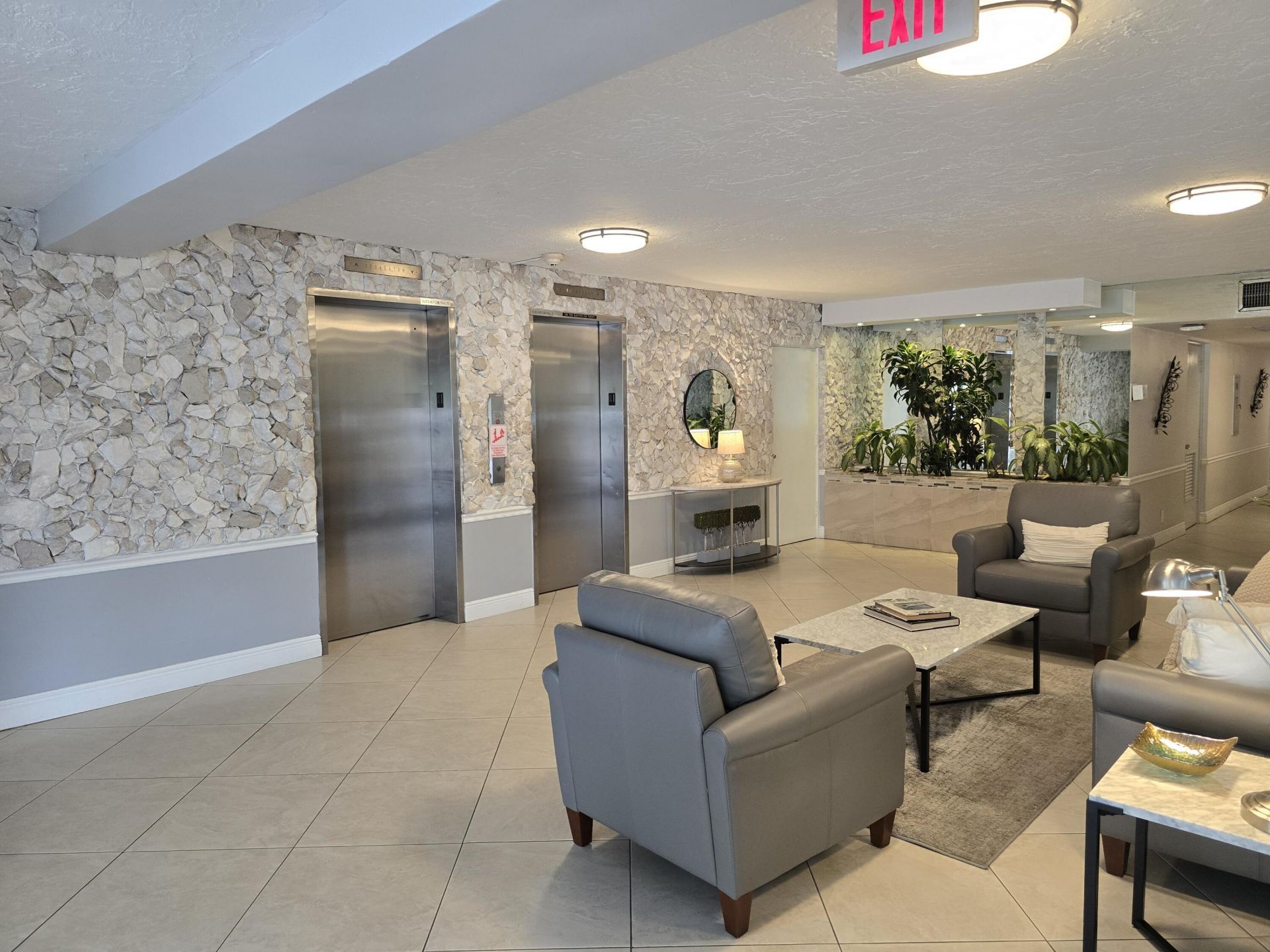 3010 N Course Drive, Unit 207, Pompano Beach, FL 33069 Photo