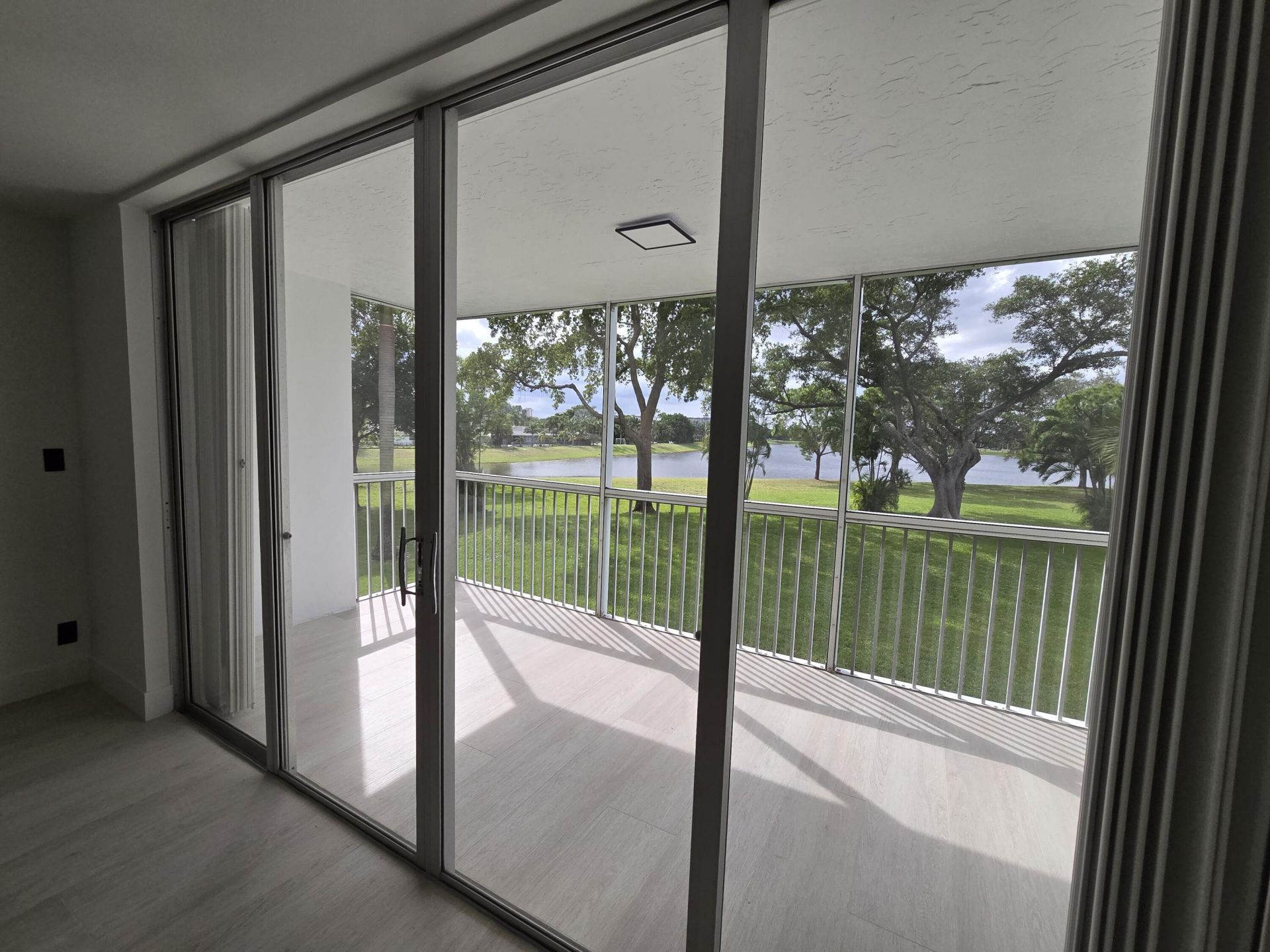 3010 N Course Drive, Unit 207, Pompano Beach, FL 33069 Photo