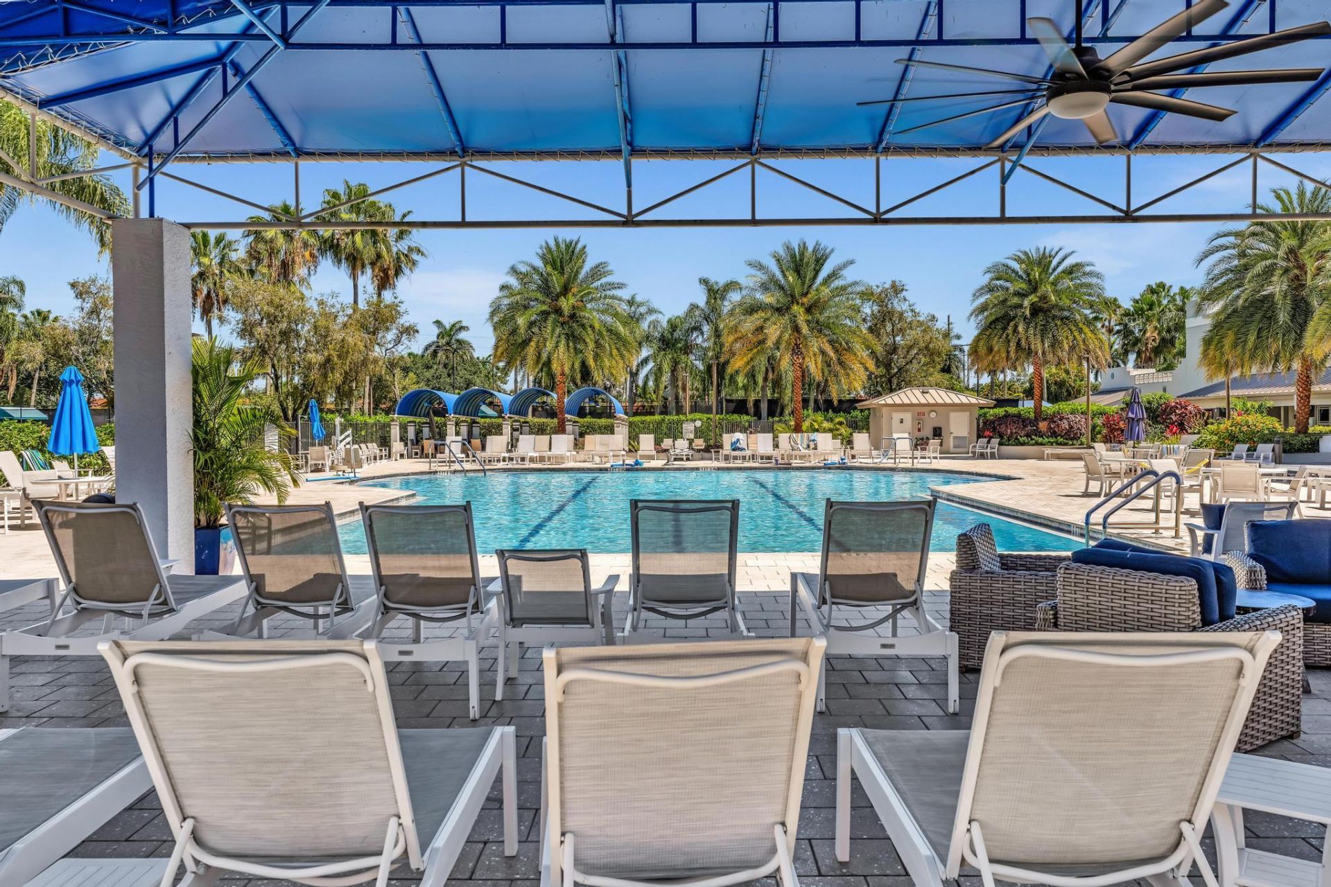 9589 Shadybrook Drive, Unit 215, Boynton Beach, FL 33437 Photo