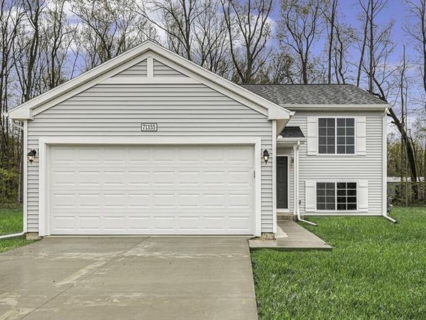 2445 Stratton Road, Benton Harbor, MI 49022