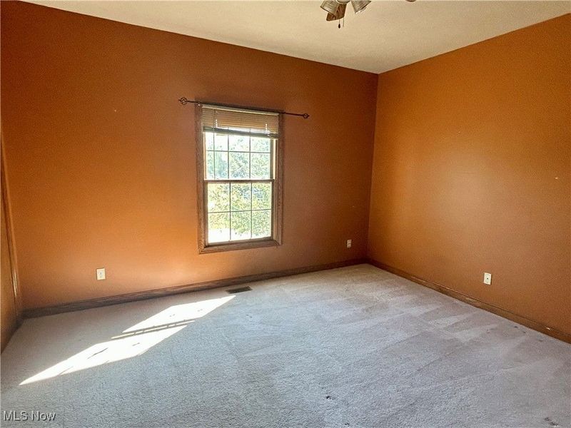 5623 Shallow Creek Avenue, Louisville, OH 44641 Photo 36