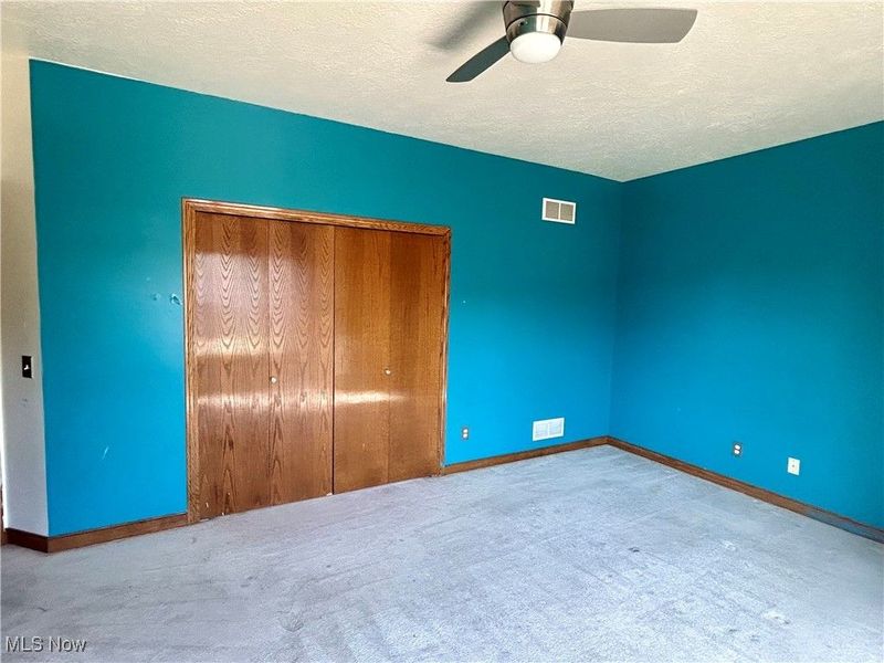 5623 Shallow Creek Avenue, Louisville, OH 44641 Photo 39