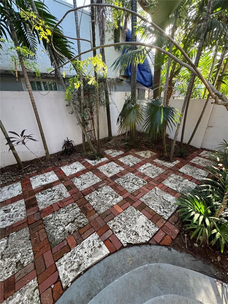 732 Euclid Ave, Unit 4, Miami Beach, FL 33139 Photo