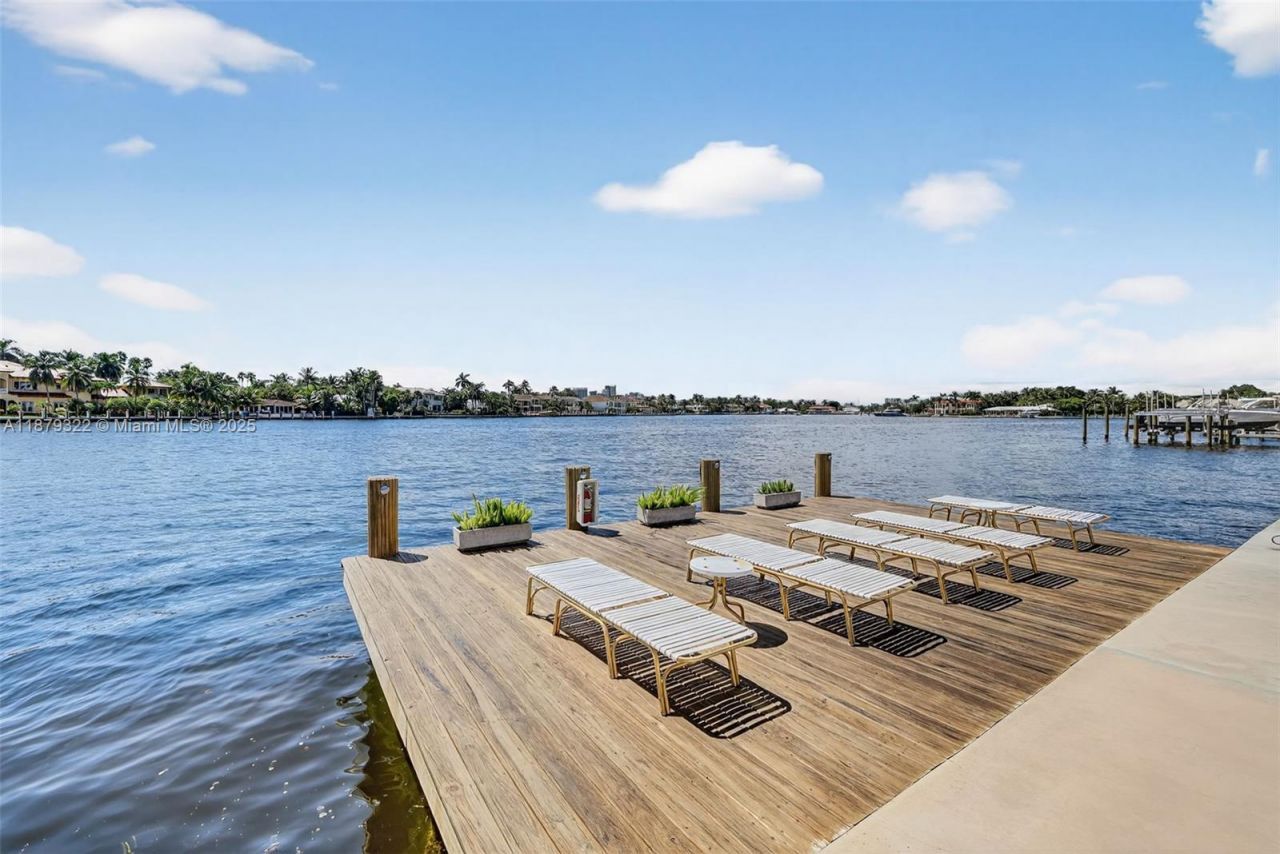 425 Bayshore Dr, Unit d-3, Fort Lauderdale, FL 33304 Photo