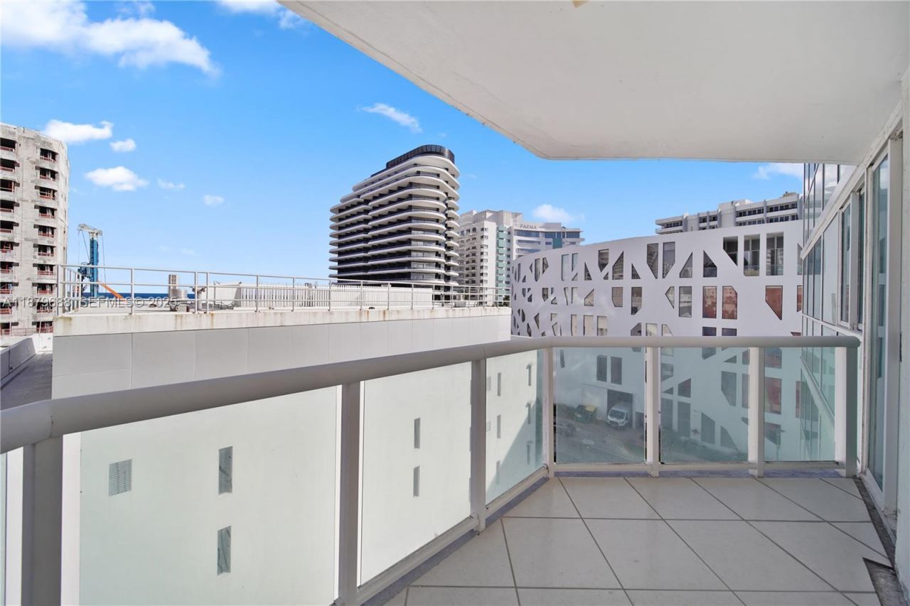 3411 Indian Creek Dr, Unit 604, Miami Beach, FL 33140 Photo