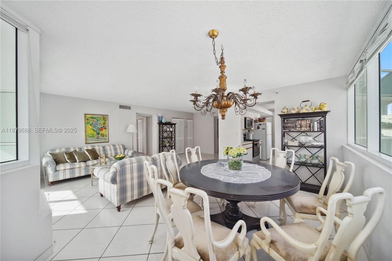 3411 Indian Creek Dr, Unit 604, Miami Beach, FL 33140 Photo