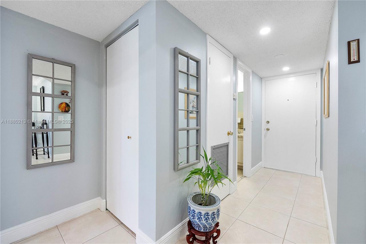 4851 NW 21st St, Unit 109, Lauderhill, FL 33313 Photo