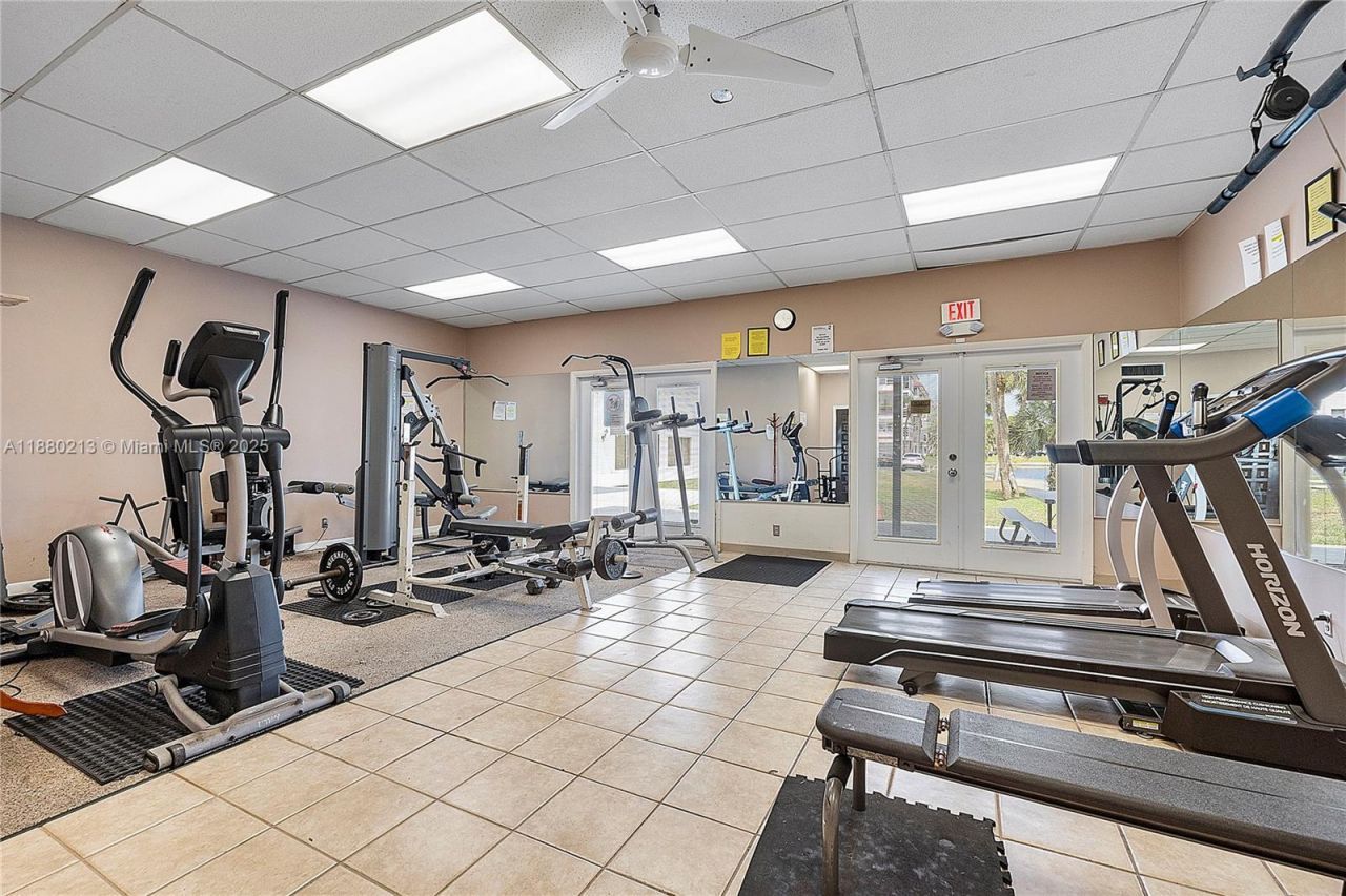 4851 NW 21st St, Unit 109, Lauderhill, FL 33313 Photo