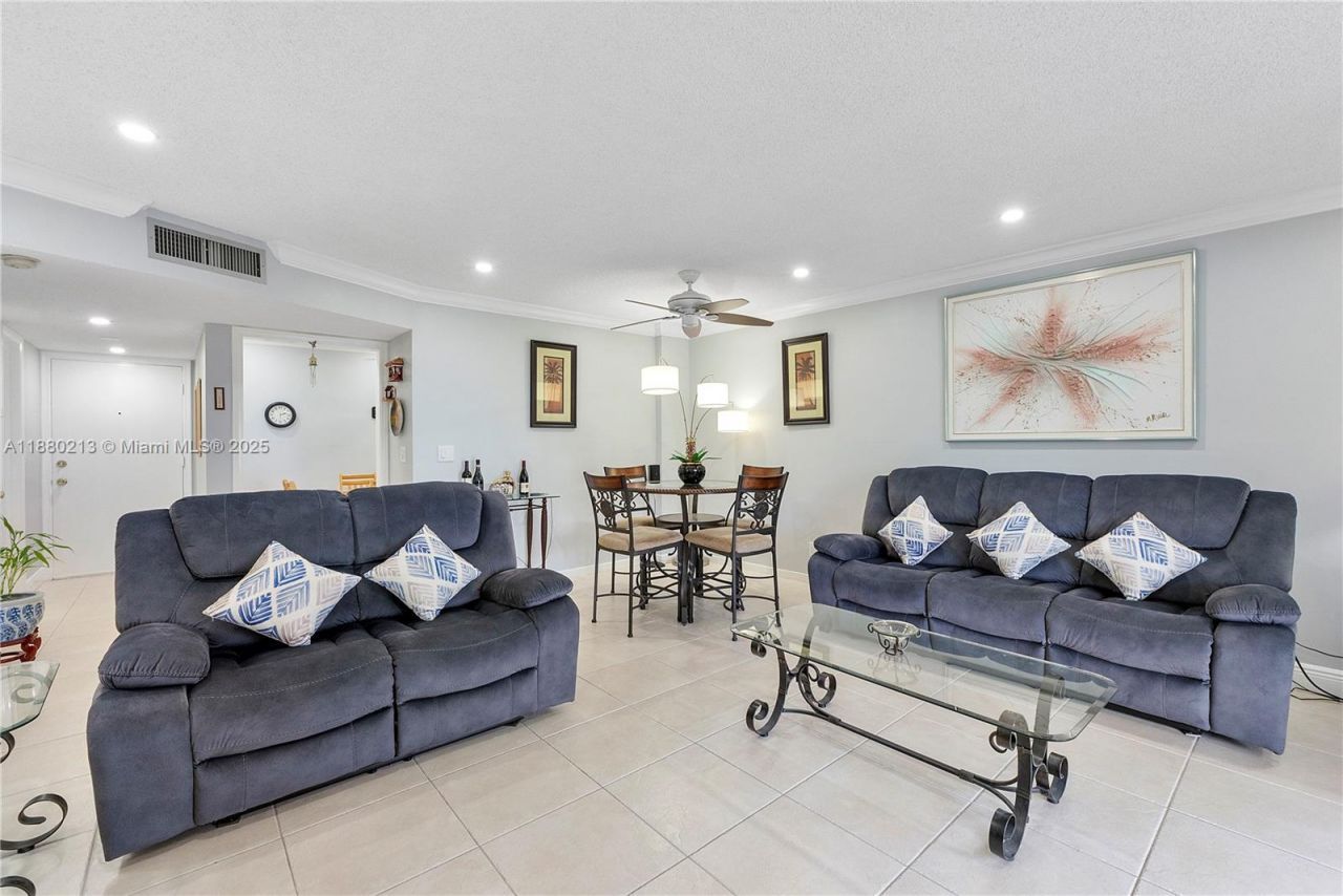 4851 NW 21st St, Unit 109, Lauderhill, FL 33313 Photo