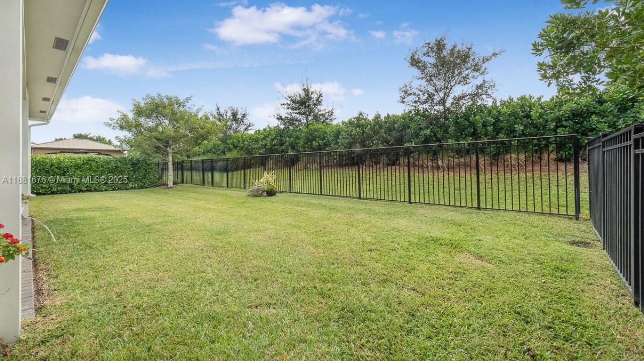 19540 Wheelbarrow Bnd, Loxahatchee, FL 33470 Photo