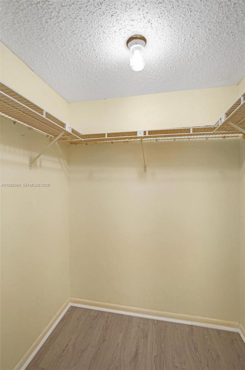 2220 NE 11th St, Hallandale Beach, FL 33009 Photo