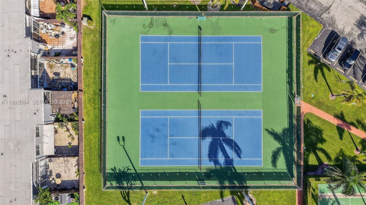 2220 NE 11th St, Hallandale Beach, FL 33009 Photo