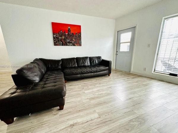 7712 Byron Ave, Unit 3, Miami Beach, FL 33141