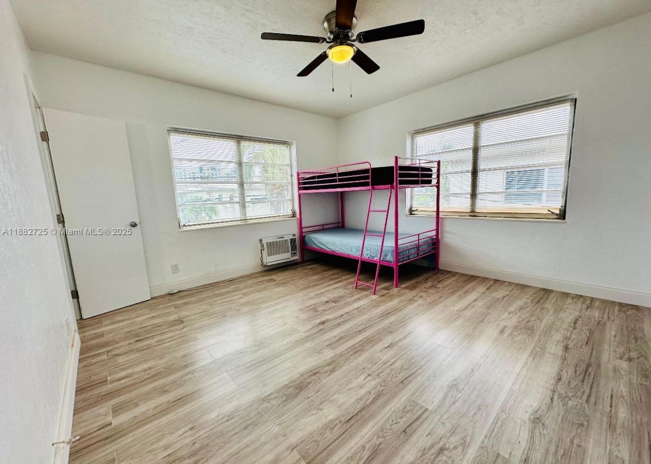 7712 Byron Ave, Unit 3, Miami Beach, FL 33141 Photo