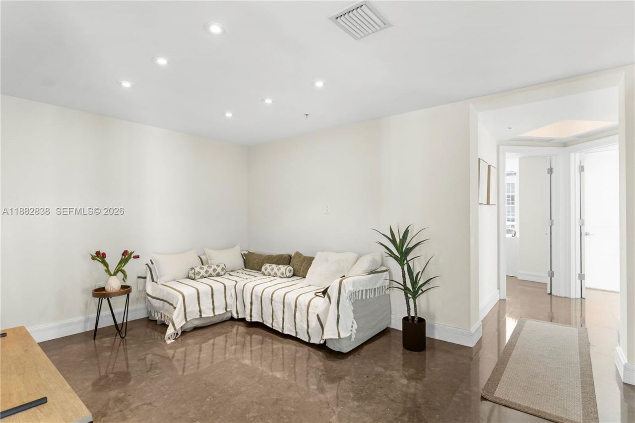 18201 Collins Ave, Unit 5301, Sunny Isles Beach, FL 33160 Photo