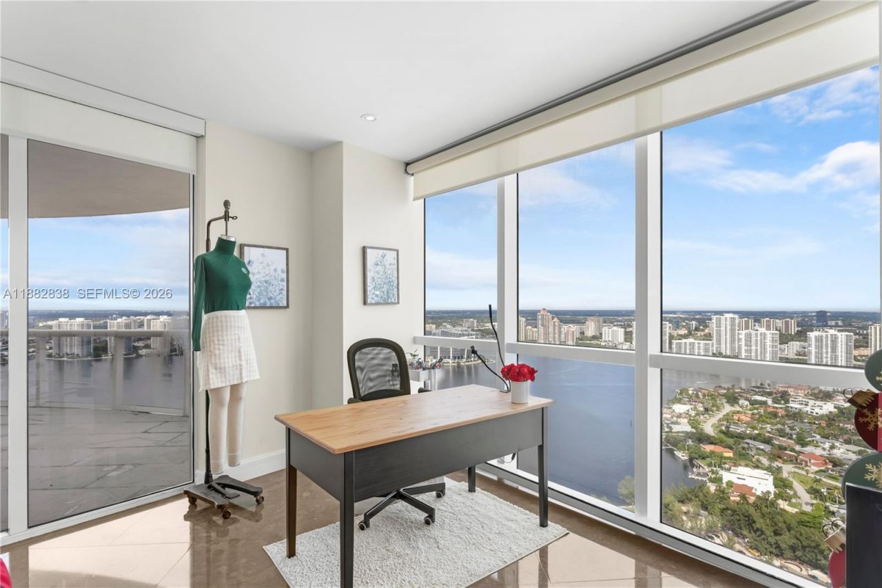 18201 Collins Ave, Unit 5301, Sunny Isles Beach, FL 33160 Photo