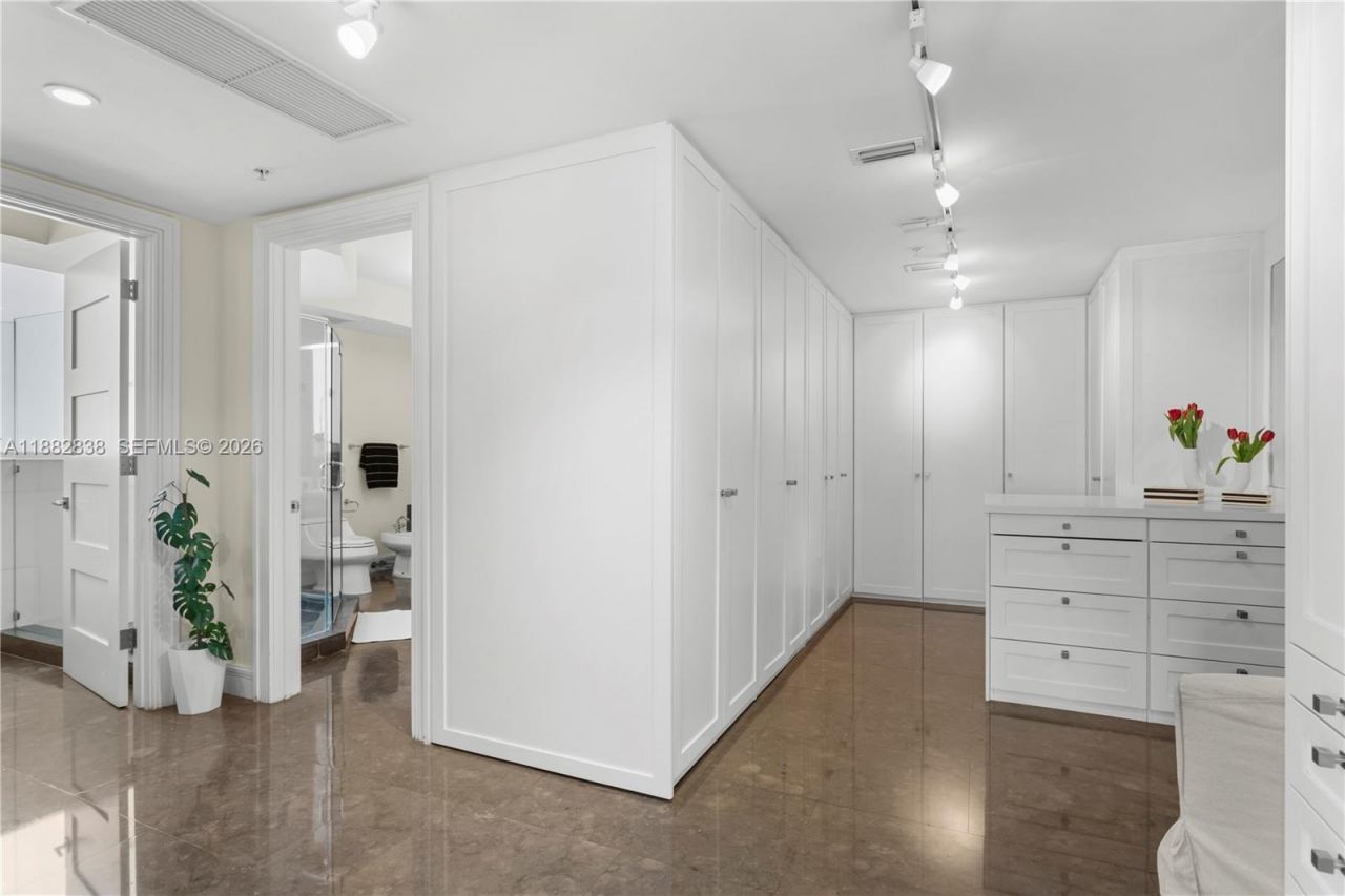 18201 Collins Ave, Unit 5301, Sunny Isles Beach, FL 33160 Photo