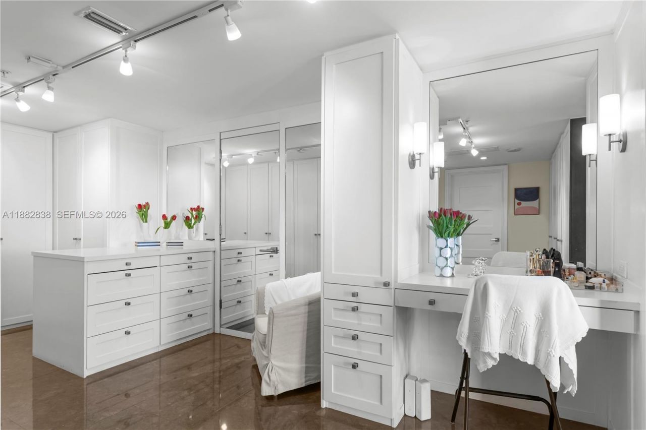 18201 Collins Ave, Unit 5301, Sunny Isles Beach, FL 33160 Photo